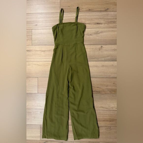 Women's Wide Leg Tube Jumpsuit Wild Fable Green S small Wedding Special NWT - Picture 4 of 7